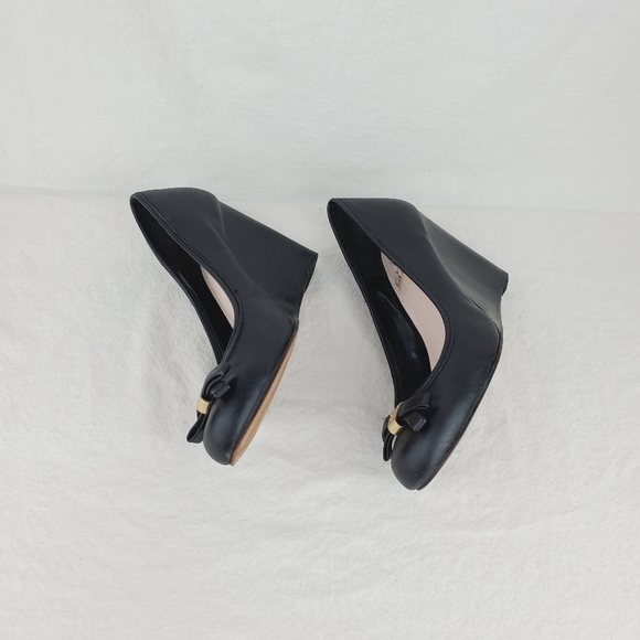 Vince Camuto Morela black leather wedge shoes Size 7B - Picture 5 of 13